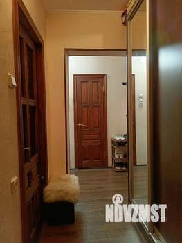 2-к квартира, вторичка, 57м2, 1/10 этаж