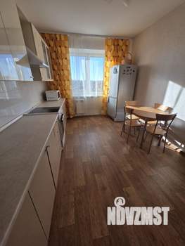 2-к квартира, вторичка, 65м2, 8/17 этаж