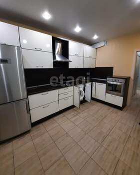 2-к квартира, вторичка, 61м2, 11/13 этаж