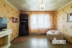 3-к квартира, вторичка, 65м2, 10/10 этаж