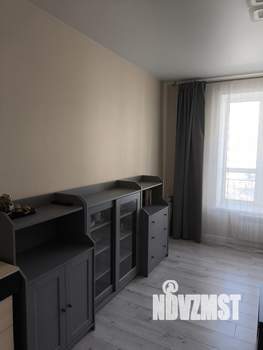 4-к квартира, вторичка, 100м2, 2/4 этаж