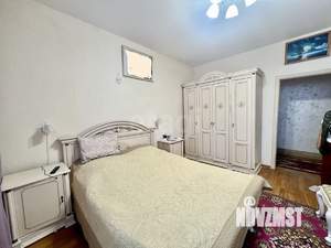3-к квартира, вторичка, 103м2, 1/3 этаж