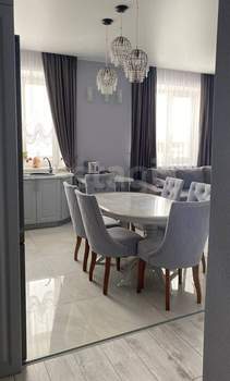 2-к квартира, вторичка, 79м2, 2/4 этаж