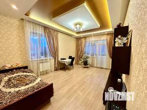 3-к квартира, вторичка, 93м2, 1/3 этаж