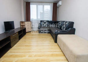 2-к квартира, вторичка, 56м2, 11/16 этаж