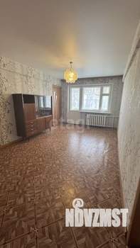 3-к квартира, вторичка, 48м2, 5/5 этаж