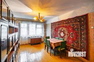 3-к квартира, вторичка, 65м2, 3/5 этаж