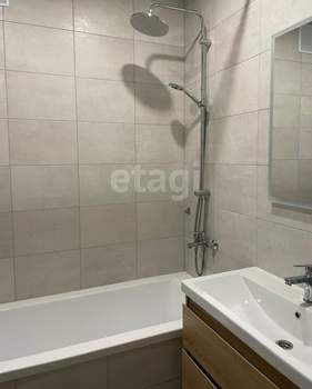 3-к квартира, вторичка, 80м2, 4/9 этаж