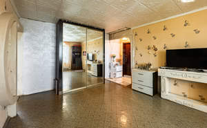 3-к квартира, вторичка, 65м2, 10/1 этаж