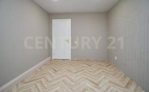 3-к квартира, вторичка, 71м2, 17/17 этаж