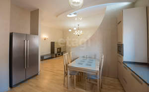 4-к квартира, вторичка, 131м2, 3/4 этаж