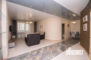 2-к квартира, вторичка, 62м2, 1/4 этаж