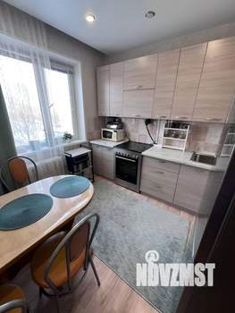 3-к квартира, вторичка, 63м2, 8/9 этаж