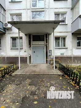 4-к квартира, вторичка, 58м2, 1/5 этаж