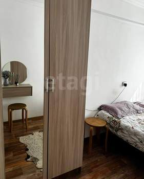 2-к квартира, вторичка, 41м2, 1/5 этаж