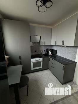 2-к квартира, вторичка, 45м2, 1/4 этаж