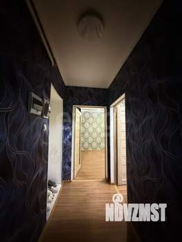 2-к квартира, вторичка, 40м2, 1/4 этаж