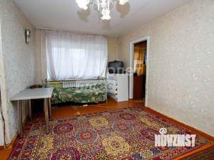 2-к квартира, вторичка, 44м2, 1/4 этаж