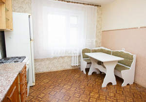 3-к квартира, вторичка, 79м2, 10/10 этаж