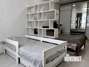 2-к квартира, вторичка, 44м2, 1/4 этаж