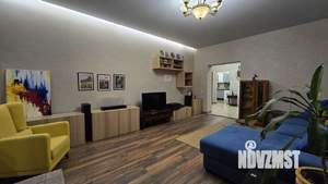 3-к квартира, вторичка, 102м2, 1/3 этаж