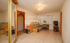 2-к квартира, вторичка, 43м2, 1/5 этаж