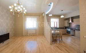 4-к квартира, вторичка, 131м2, 3/4 этаж