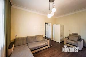 2-к квартира, вторичка, 38м2, 2/2 этаж