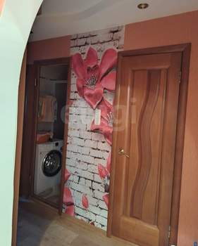 3-к квартира, вторичка, 62м2, 8/9 этаж