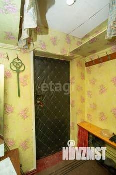 2-к квартира, вторичка, 39м2, 1/3 этаж