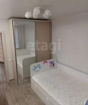 3-к квартира, вторичка, 63м2, 3/9 этаж