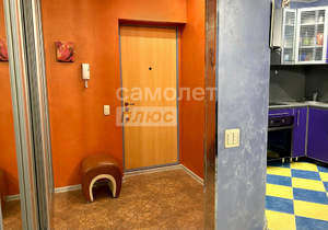 2-к квартира, вторичка, 57м2, 1/6 этаж