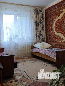 3-к квартира, вторичка, 64м2, 1/9 этаж