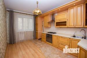 3-к квартира, вторичка, 78м2, 4/10 этаж