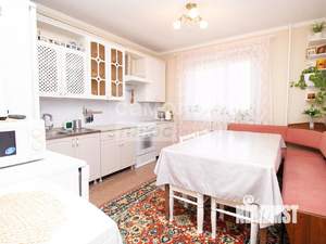 5-к квартира, вторичка, 90м2, 9/9 этаж