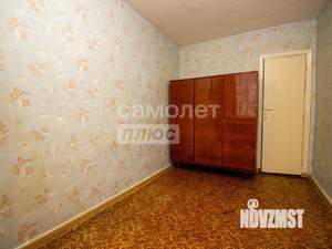 2-к квартира, вторичка, 44м2, 1/4 этаж
