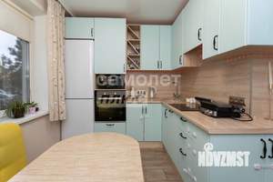 2-к квартира, вторичка, 52м2, 1/9 этаж