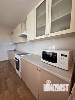 2-к квартира, вторичка, 65м2, 8/17 этаж