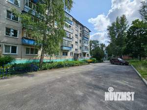 3-к квартира, вторичка, 59м2, 1/5 этаж