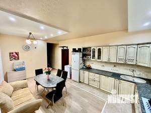 3-к квартира, вторичка, 93м2, 1/3 этаж