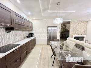 3-к квартира, вторичка, 104м2, 5/10 этаж