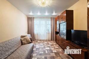 2-к квартира, вторичка, 42м2, 3/5 этаж