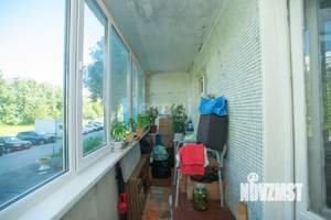 3-к квартира, вторичка, 65м2, 1/9 этаж