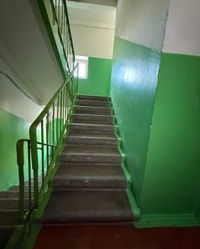 3-к квартира, вторичка, 58м2, 8/9 этаж