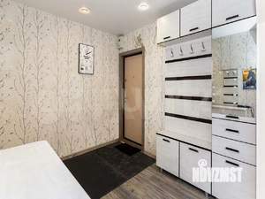 4-к квартира, вторичка, 93м2, 3/10 этаж