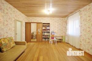 4-к квартира, вторичка, 133м2, 4/4 этаж