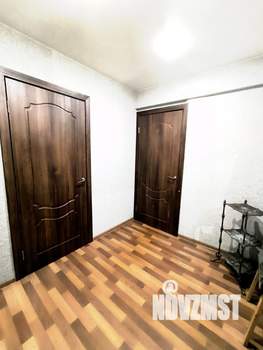 4-к квартира, вторичка, 58м2, 1/5 этаж