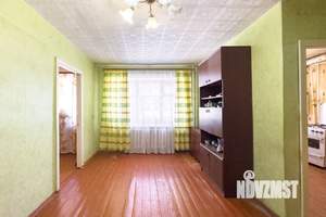 2-к квартира, вторичка, 43м2, 1/5 этаж
