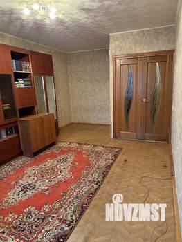 2-к квартира, вторичка, 54м2, 1/9 этаж