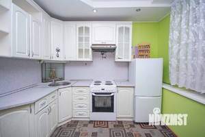 2-к квартира, вторичка, 53м2, 1/10 этаж